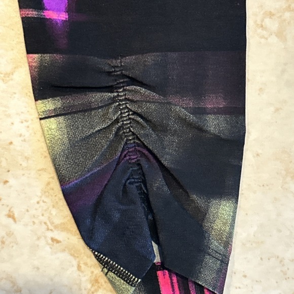 Calvin Klein Performance Leggings Quick Dry Abstract Multicolor Size XSmall Used - Picture 5 of 7